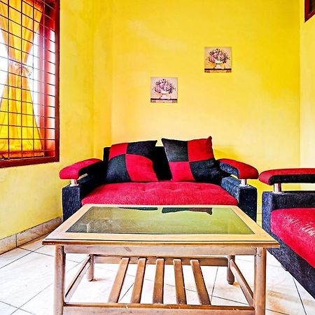 Spot On 91482 Sentosa Home Bandung Ngoại thất bức ảnh