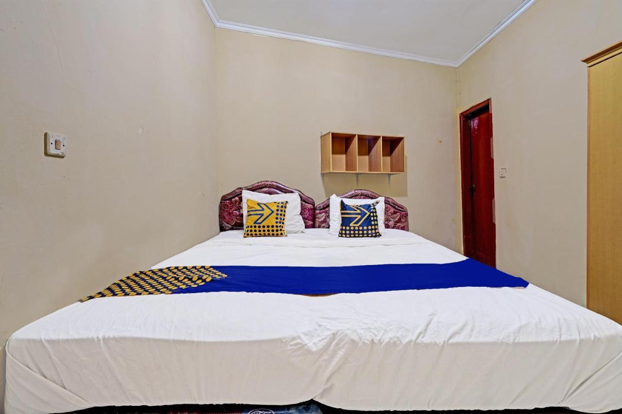 Spot On 91482 Sentosa Home Bandung Ngoại thất bức ảnh
