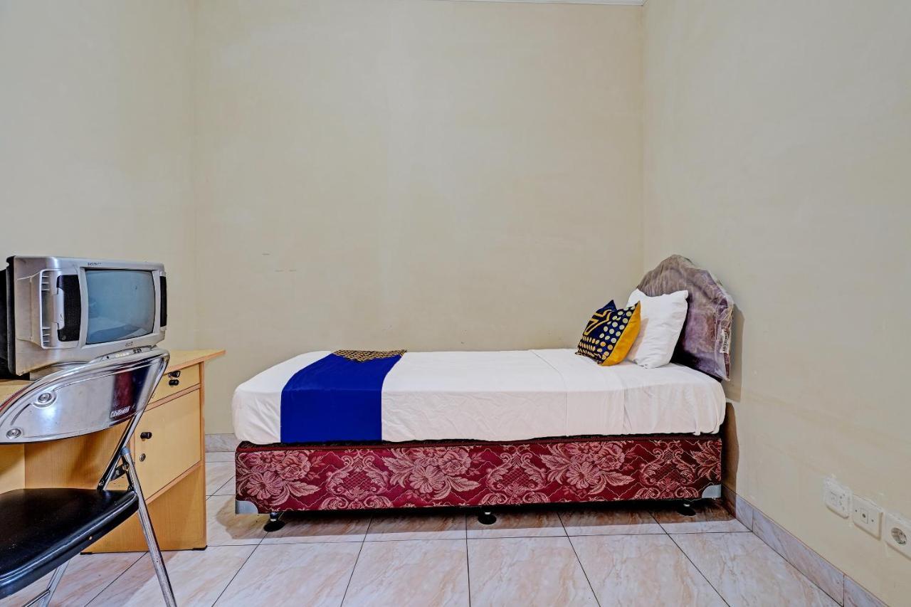 Spot On 91482 Sentosa Home Bandung Ngoại thất bức ảnh